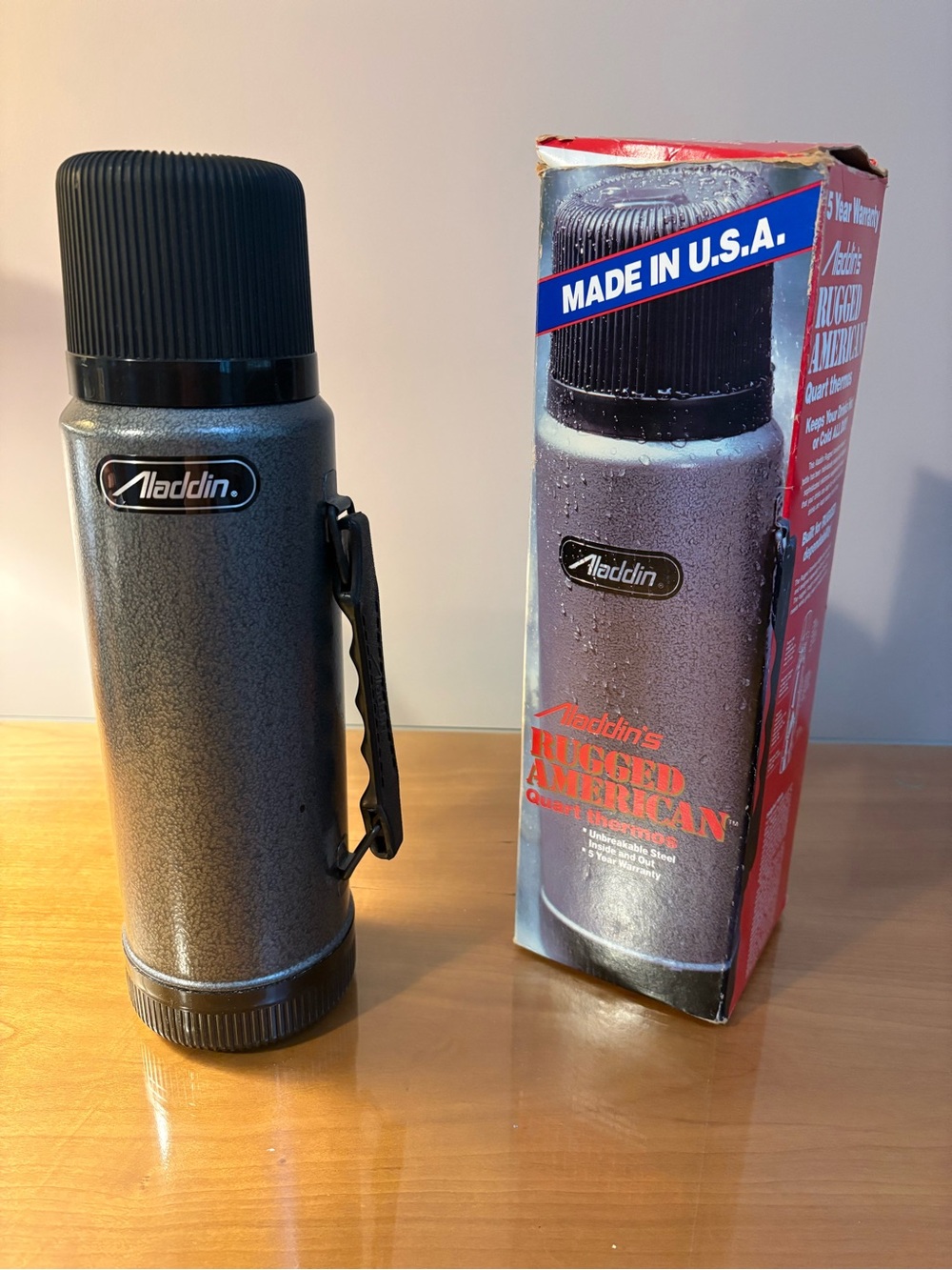 Aladdin Rugged American Steel Vacuum Thermos - Gray/Black 1 quart New
